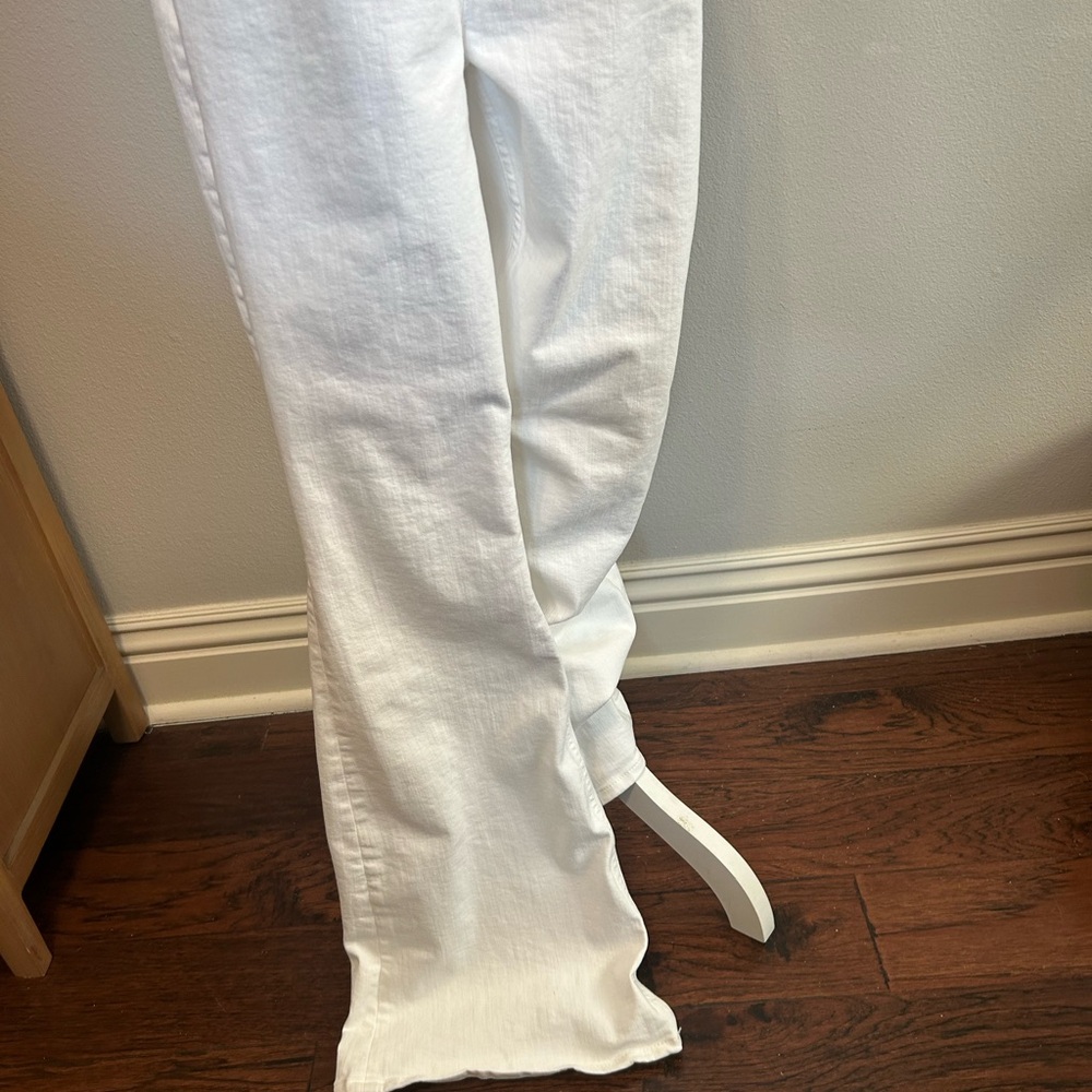 NEW We the Free by Free People Crisp White Short Sleeve Collared Jumpsuit Sz L - Picture 5 of 8
